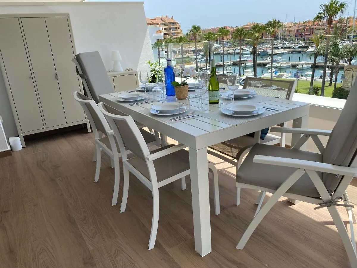 La Marina Sotogrande Pier2 Apartment Torreguadiaro